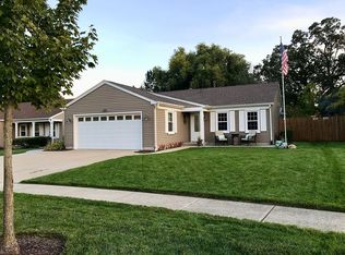 2733 Zurich Ln, Woodridge, IL 60517
