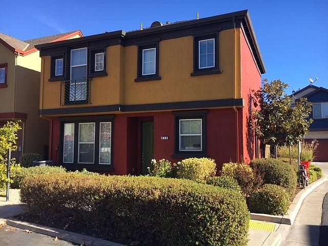 1st image of 812 Titanium Ln