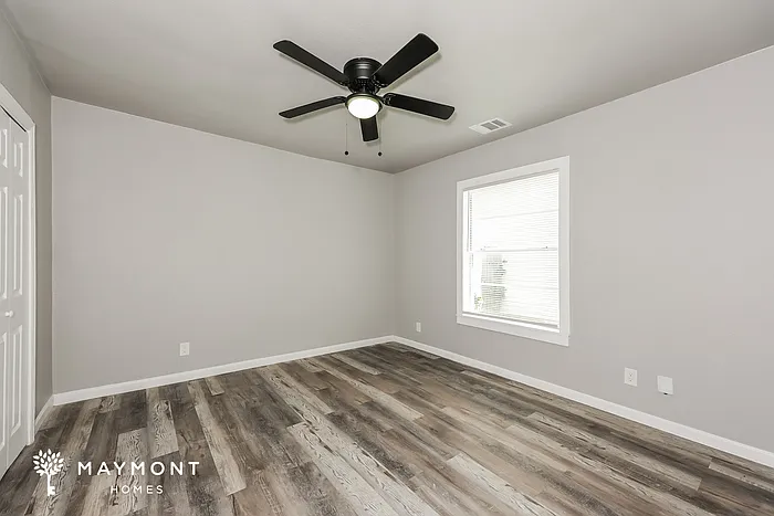 2628 S Marsalis Ave — Photo 7