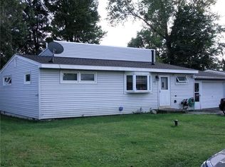 214 Mohawk Dr, Syracuse, NY 13211