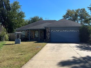 2006 S Cherokee Pl, Claremore, OK 74019