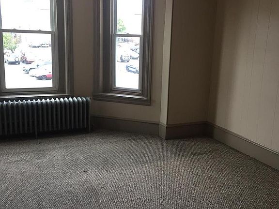 4th image of 1416 N 7th St