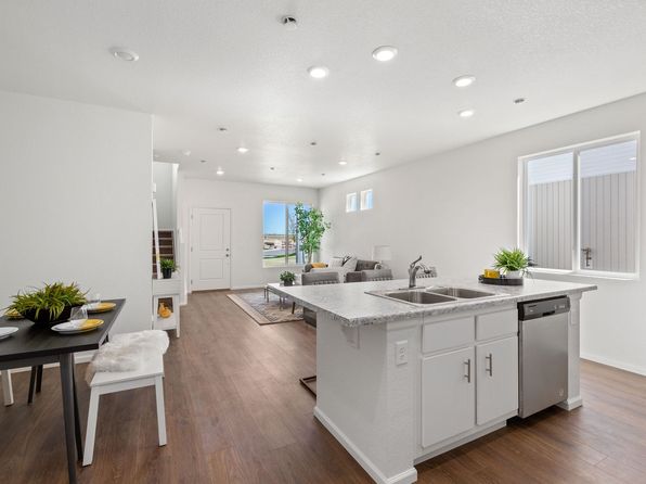 colorado-springs-colorado-447437127 picture