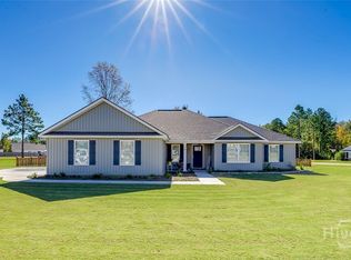 132 River Bluff Way, Ellabell, GA 31308