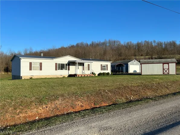 52144 Iowa Rd, Cumberland, OH 43732