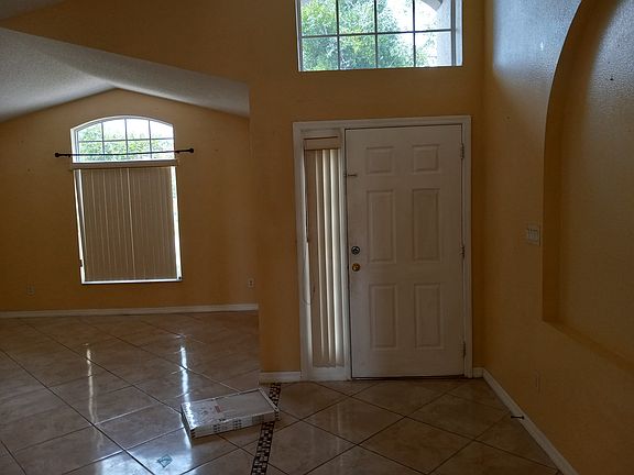 5th image of 7630 Fordham Creek Ln