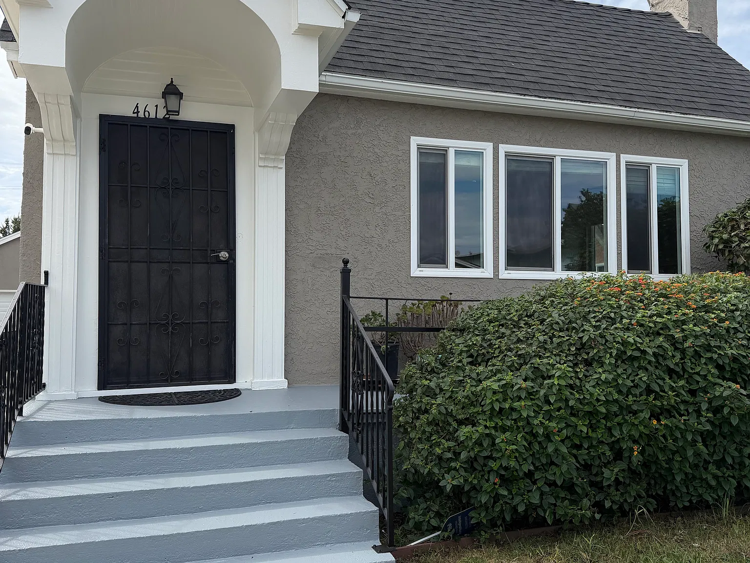 2 bed, 1209 sqft, $3,750 — Photo 1