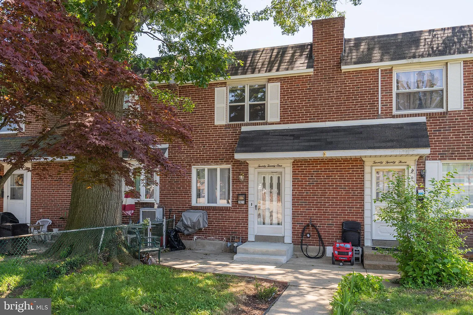 2021 Delmar Dr photo 1