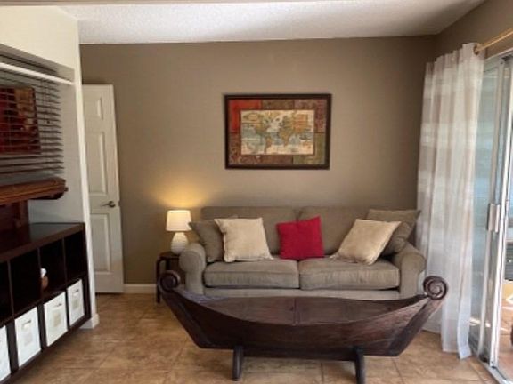 2nd image of 78-7054 Kamehameha Iii Rd APT 1401