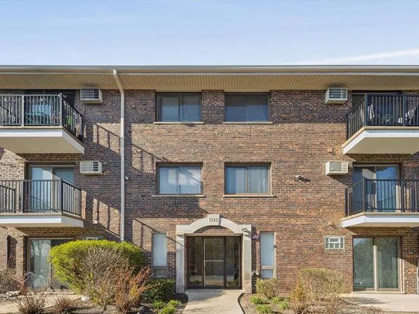 1240 S Lorraine Rd APT 3B, Wheaton, IL 60189