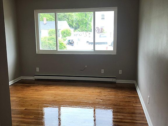 3rd image of 9241 Phillip Ave #A