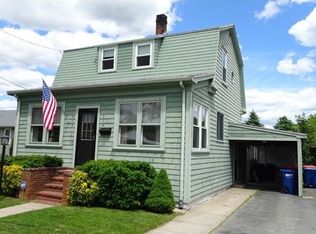 33 Atlas St, Fairhaven, MA 02719