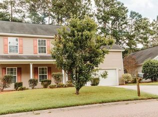205 Bainsbury Ln, Summerville, SC 29483