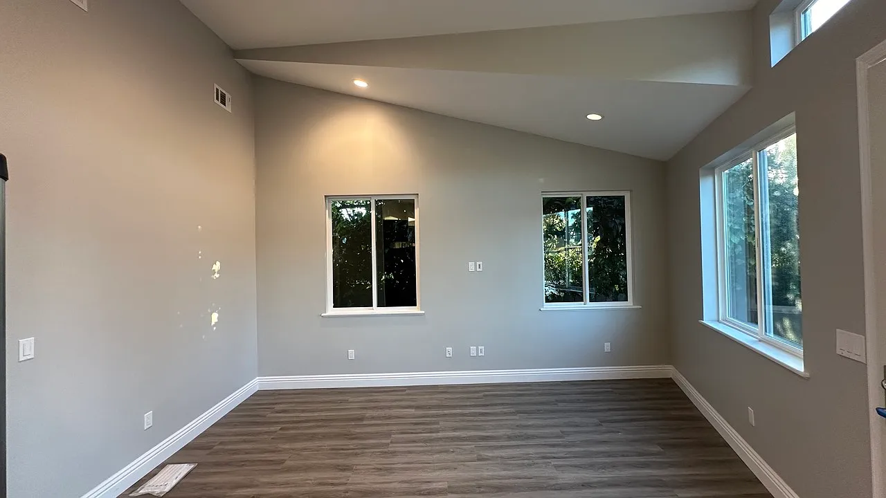 2 bed, 685 sqft, $3,500 — Photo 4