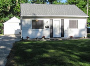 1830 N Byron St, Huntington, IN 46750