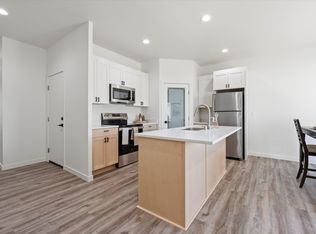 638 G St NE, Quincy, WA 98848