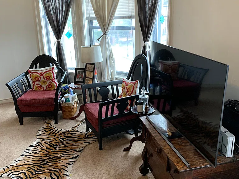 5800 Ellsworth Ave #8 — Photo 3