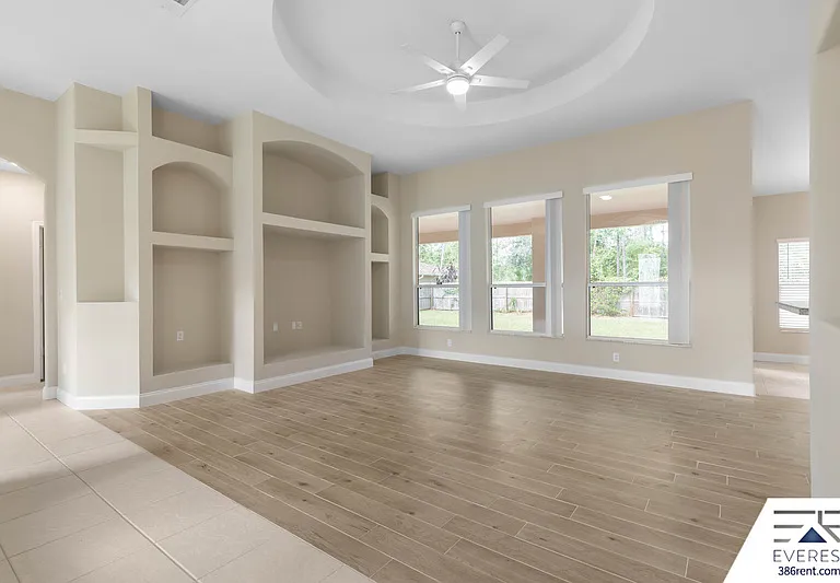 19 Webwood Pl — Photo 7