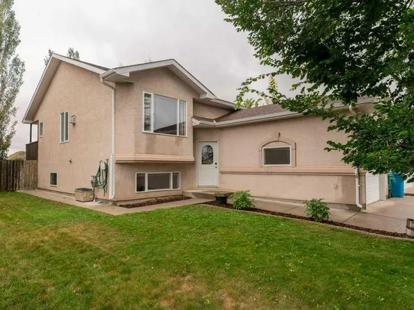 103 E Cowichan Ct W, Lethbridge, AB T1K 7V2
