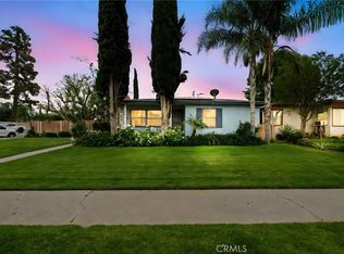 1044 W Olive St, Corona, CA 92882