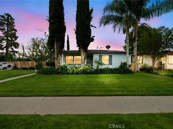 1044 W Olive St, Corona, CA 92882