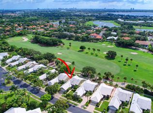 2394 Saratoga Bay Dr, West Palm Beach, FL 33409