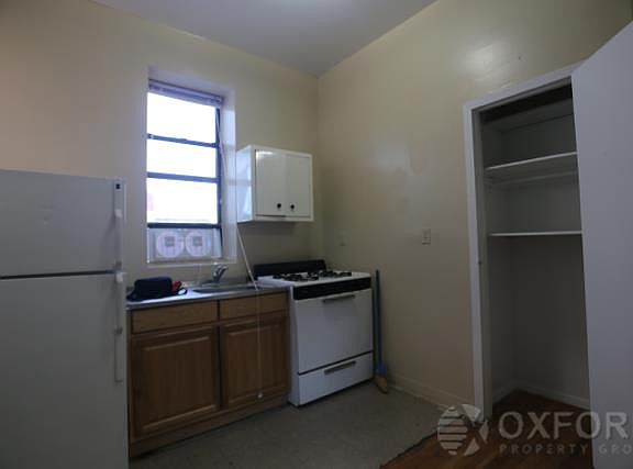 4th image of 2076 Frederick Douglass Blvd APT 5C