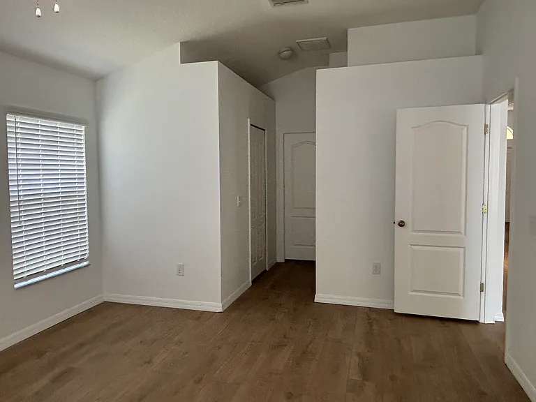 15820 Cedar Elm Ter — Photo 26