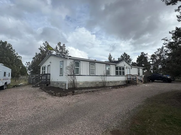 8685 SW Sisters View Pl, Terrebonne, OR 97760