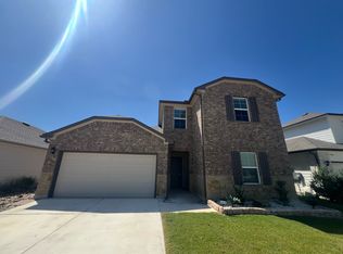 940 Chachalaca Ct, Seguin, TX 78155