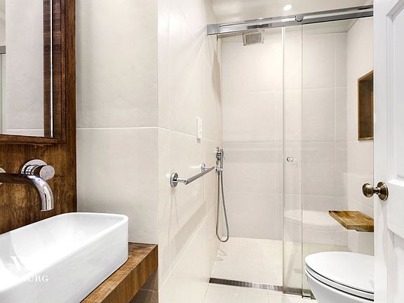 5th image of 105 E 19th St APT 2A