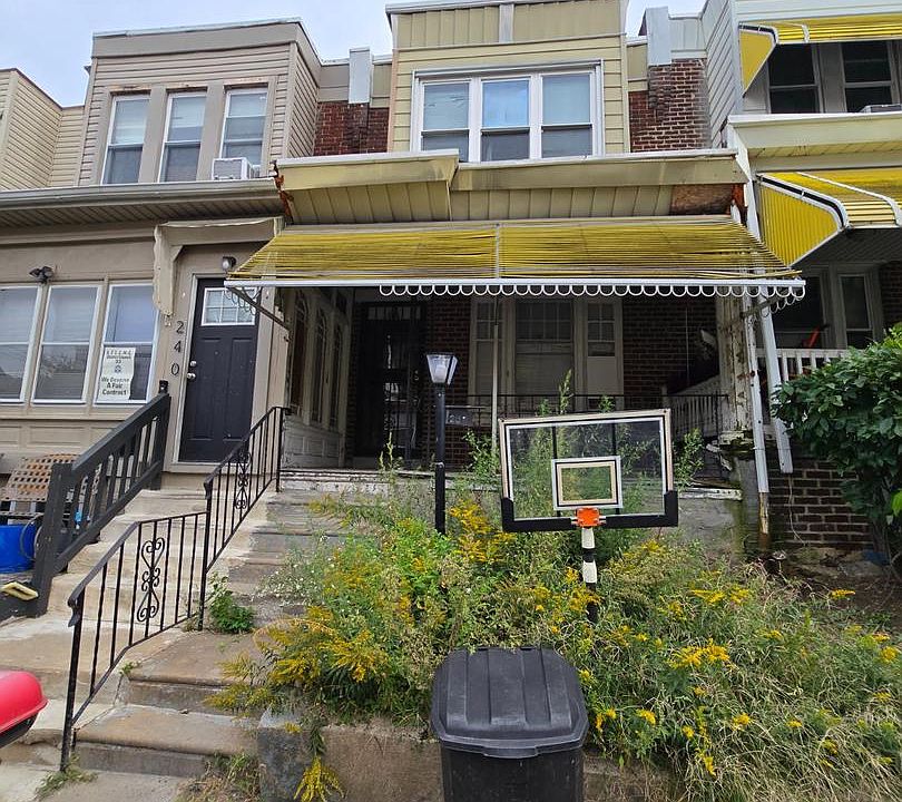 1st image of 238 E Garrett St