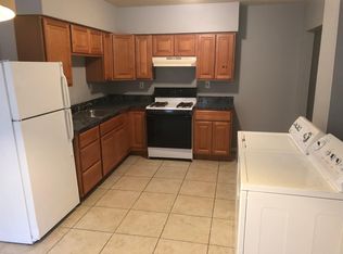 1117 W 8th St APT 1, Wilmington, DE 19806