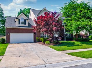 203 N Pembroke Dr, Goose Creek, SC 29445