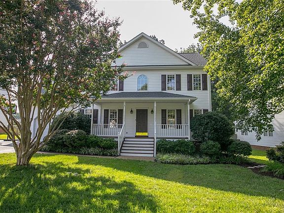 3rd image of 2937 Appleford Dr
