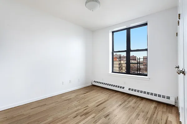 Sold by Compass | media 7