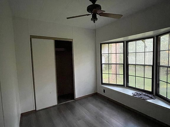 3rd image of 2771 Austin Rd