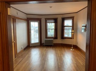 15 Chauncey St #2, Watertown, MA 02472