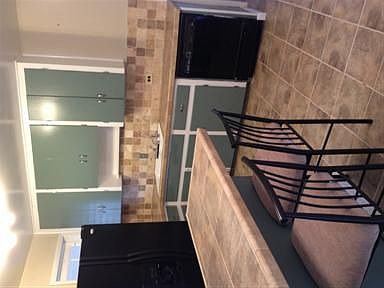 3rd image of 3315 W Warren Ave