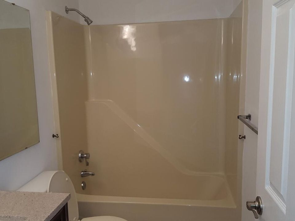 1st image of 415 Ponderosa Ave #1-O