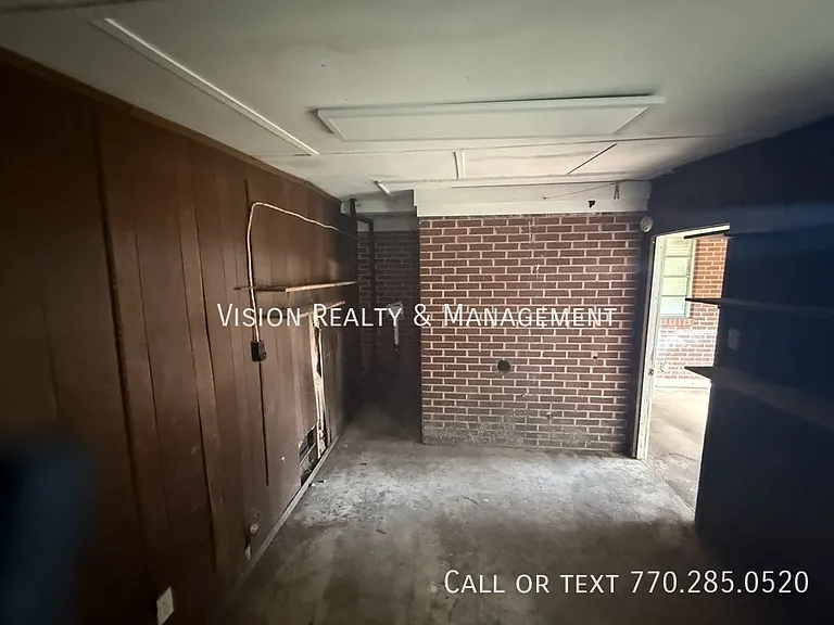 133 Salem Dr — Photo 17