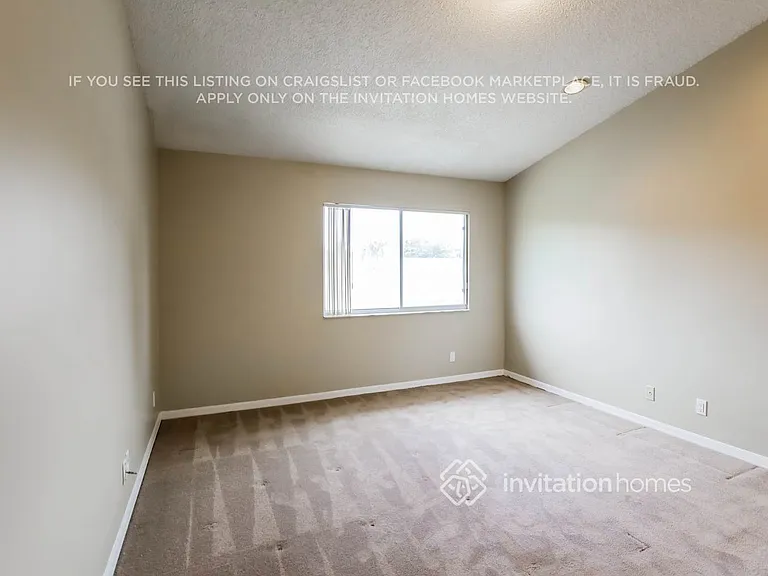 9130 NW 44th Ct — Photo 8