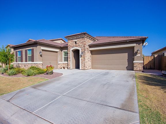 2nd image of 7972 W Rock Springs Dr