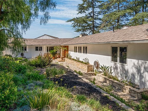 1 Southfield Dr, Rolling Hills, CA 90274 | MLS #SB23192930 | Zillow