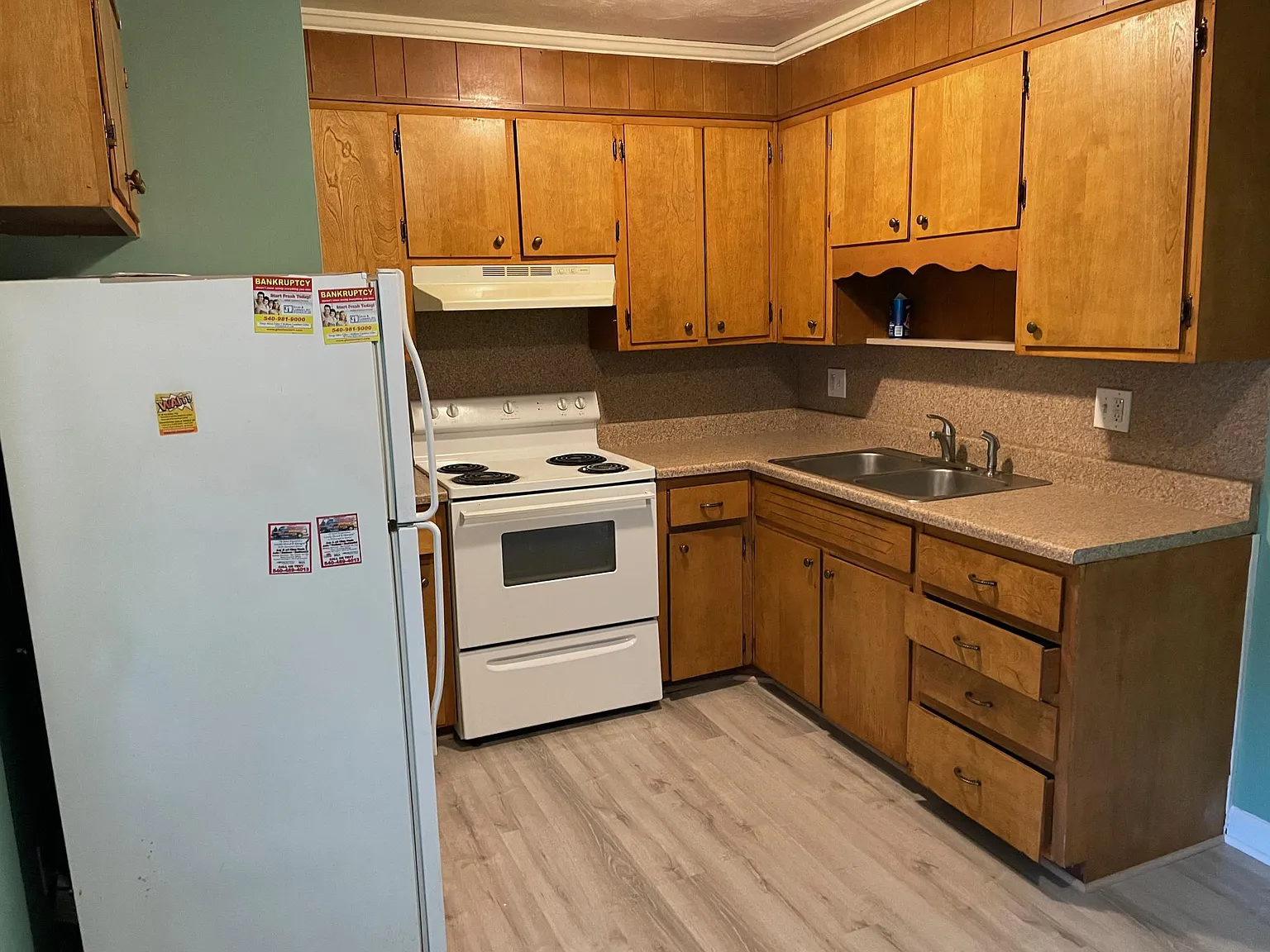 2 bed, 1000 sqft, $995 — Photo 3