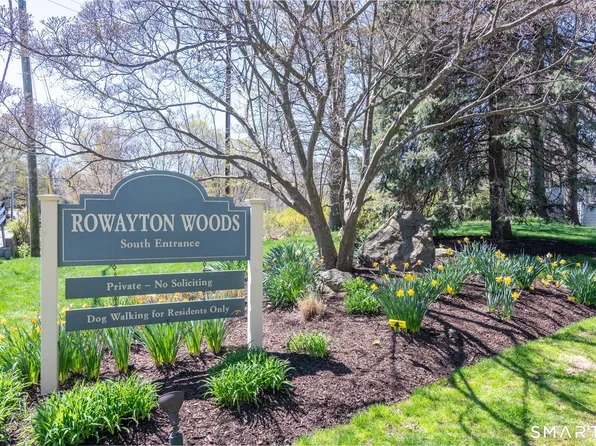 32 Rowayton Woods Drive #32, Norwalk, CT 06854
