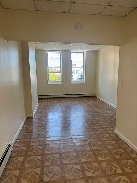 1 bed, 700 sqft, $2,500 — Photo 2