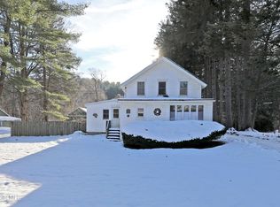 86 E Main St, Stockbridge, MA 01262