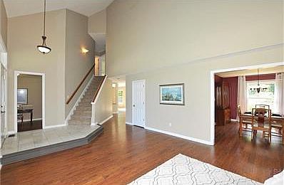 4th image of 8624 Bay Pointe Cir