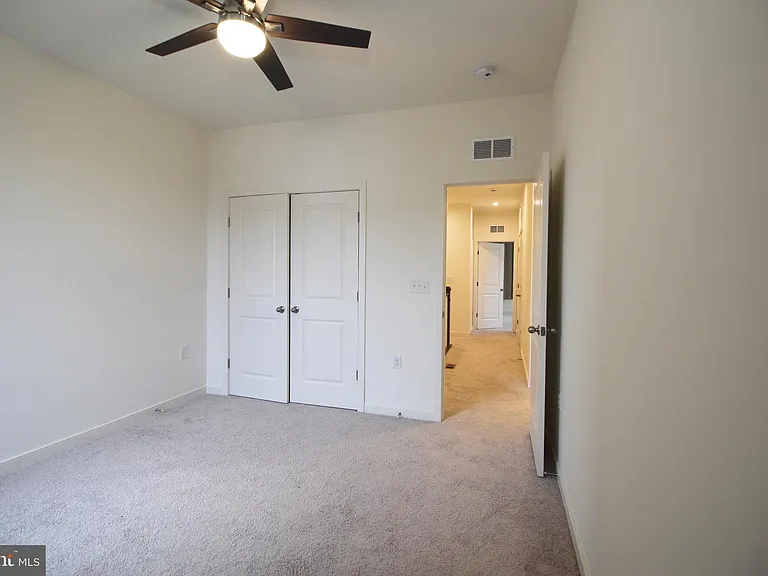 45942 Raven Ter — Photo 22